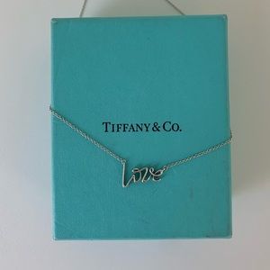 TIFFANY & Co Love Necklace